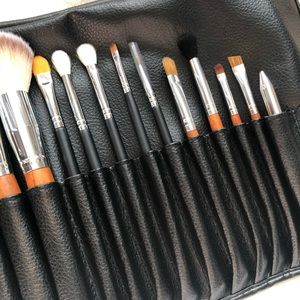 Makeup Brushes